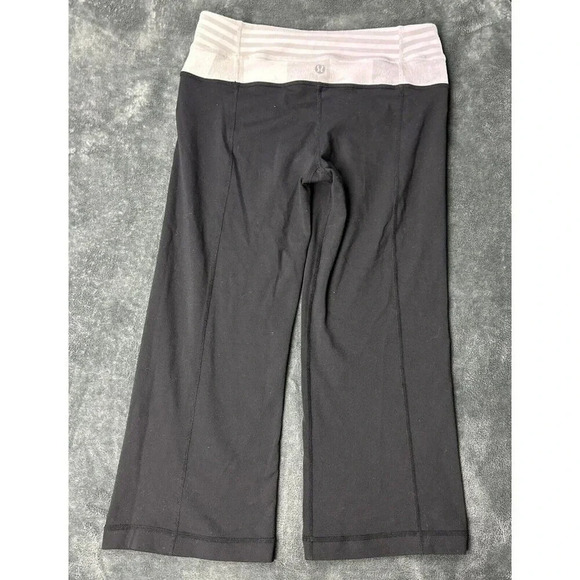 Lululemon Reversible Groove Crop Pant Black size 4 - Picture 6 of 12